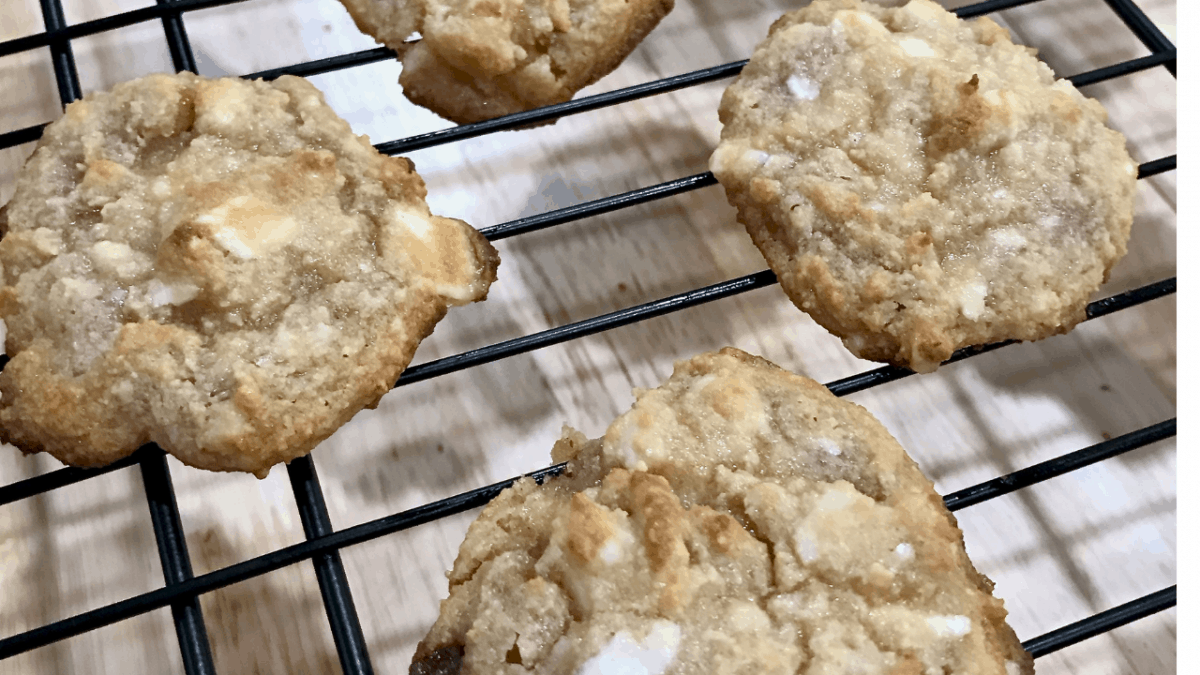 Keto White Chocolate Macadamia Nut Cookies Recipe